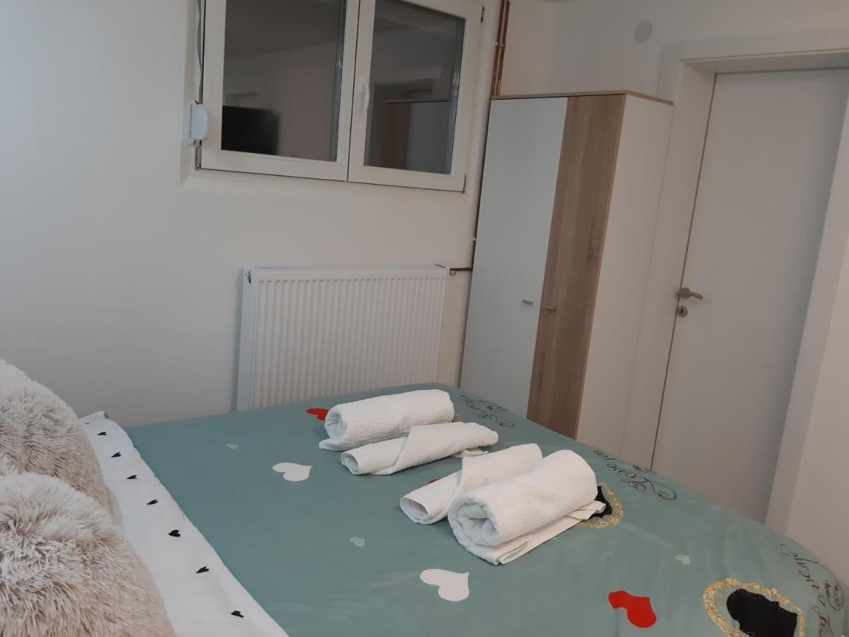 Apartman Zivkovic Leskovac  Buitenkant foto