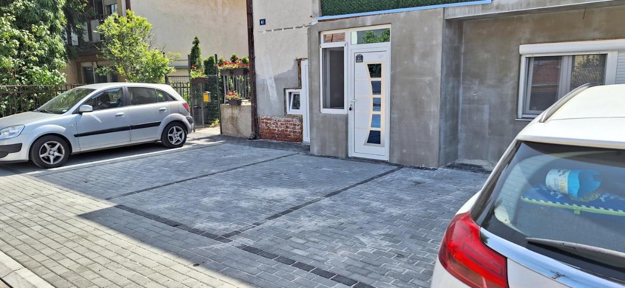 Apartman Zivkovic Leskovac  Buitenkant foto