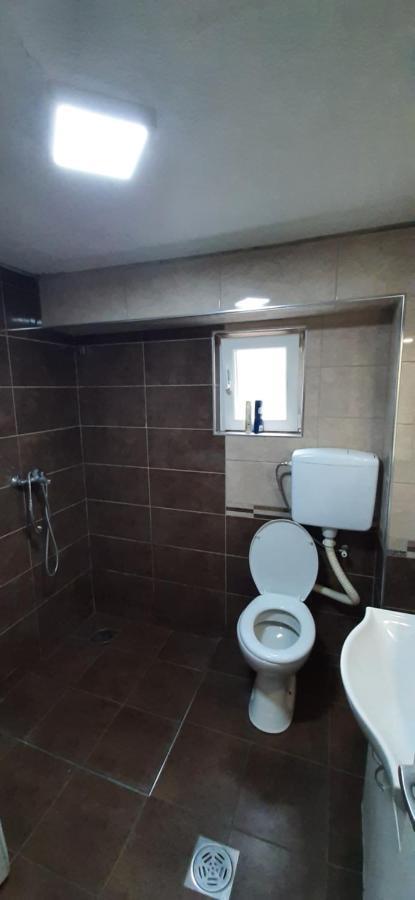 Apartman Zivkovic Leskovac  Buitenkant foto